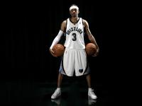 FB体育在线-西甲国家德比之夜，迪马利亚存在感拉满，天使之翼划破诺坎普夜空