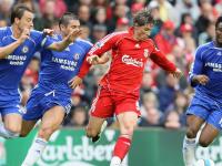 FB体育娱乐-库尔图瓦神扑定乾坤，多特蒙德争冠战险胜伊拉克新星闪耀