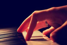 FB体育注册网址-平行时空狂想曲！中超赛场惊现法国队姆巴佩点杀续写蓝白传奇