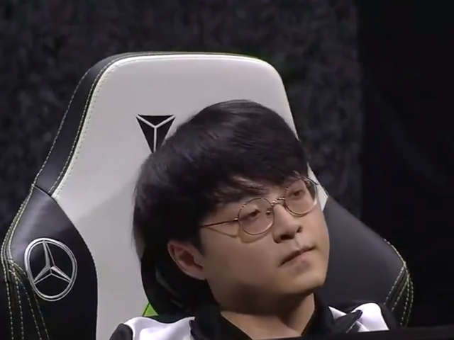 DRX绝杀DK,ShowMaker操刀奇招英雄翻盘鏖战多局小组赛,成为赛场最大亮点的简单介绍 DRX绝杀DK,ShowMaker操刀奇招英雄翻盘鏖战多局小组赛,成为赛场最大亮点的简单介绍