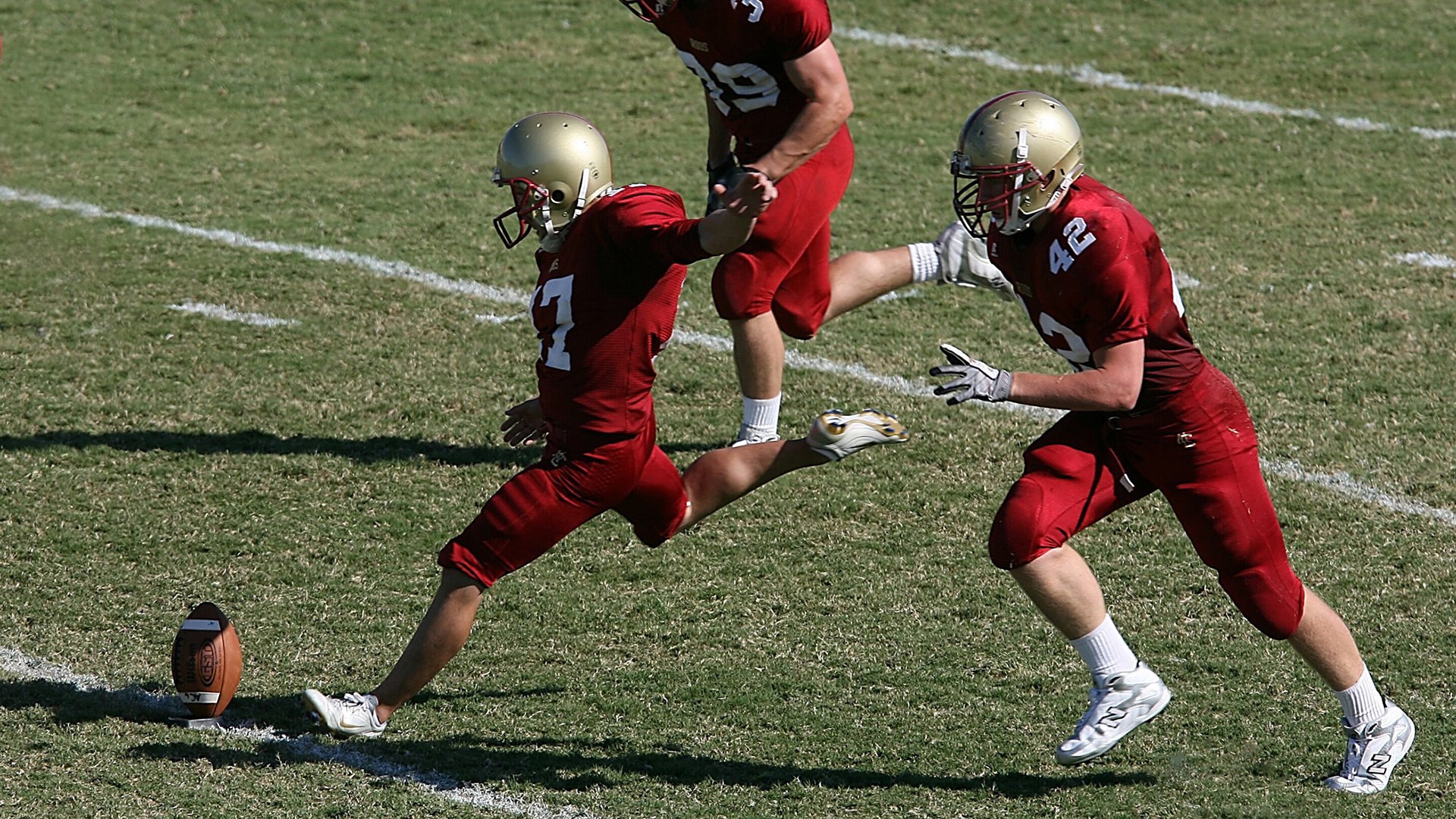 阿尔及利亚式粉碎，当巴萨神话遇阻，基米希在宏大舞台绽放强者本色
